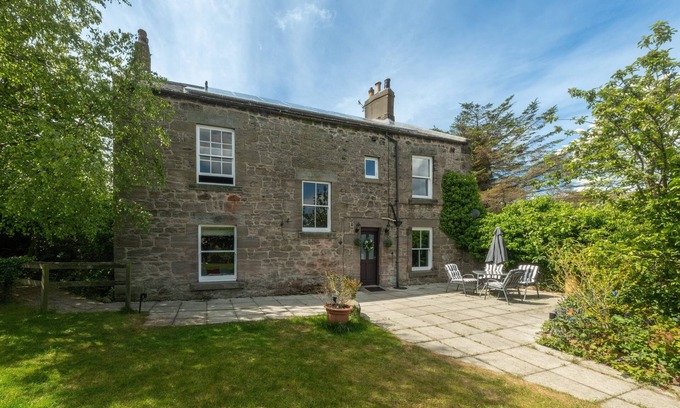 Tweedmouth House | Wonderland Berwick