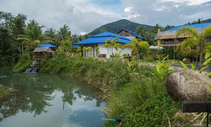 Ko Pha-ngan Resort | Enchanting Wonderland Healing Center with Oceanfront Spa