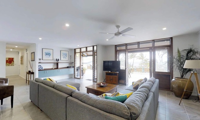 Wongaling Beach Apartment | Wongalinga Beachfront Retreat with Family-Friendly Amenities