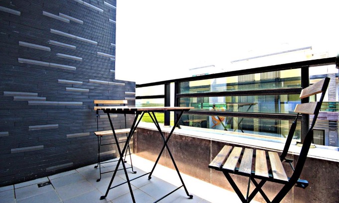 Wujie House | Pet-Friendly Escape at Woo Shiba House - Rated 9/10!