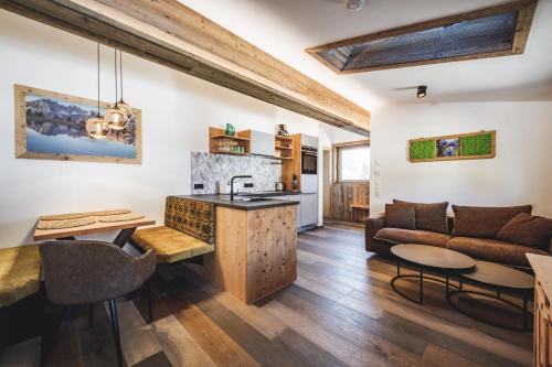 Going am Wilden Kaiser Apartment | Oceanfront Wood Apartments by Trendlbrugger: 4-Star Stay