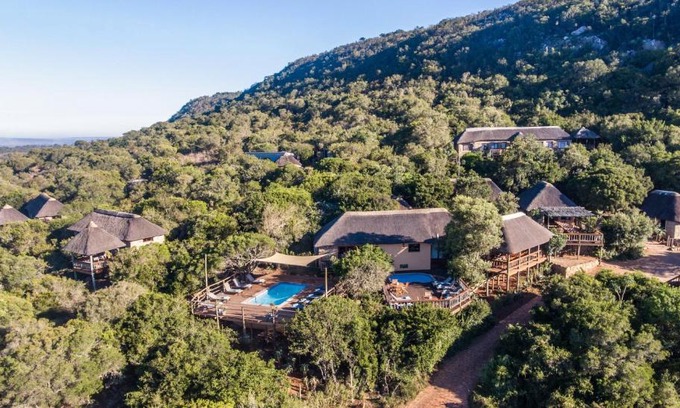 Sidbury Cabin | Experience Woodbury Lodge in Amakhala Game Reserve