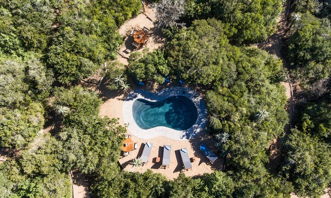 Sidbury Other | Discover Woodbury Tented Camp - Amakhala Game Reserve Escape