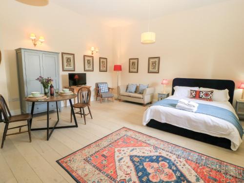 Cheltenham House | Woodcock Studio
