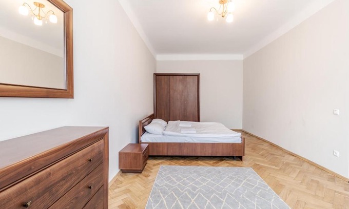 Lviv City Center Apartment | Family-Friendly Wooden Apartment with Perfect 10/10 Rating