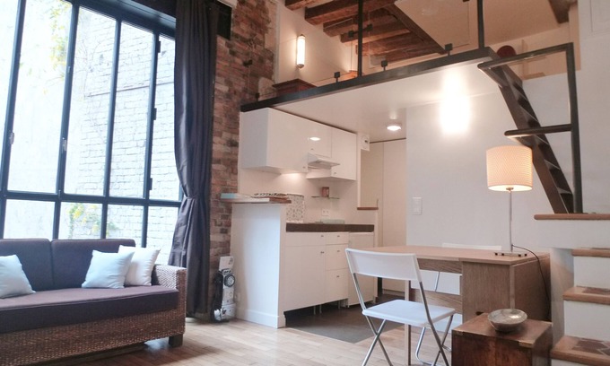 Quartier de la Monnaie Apartment | Charming Duplex by the Seine with Spa & Breakfast Included