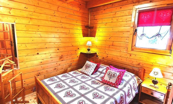 Munster Ski Chalet | Cozy Wooden Chalet in Munster, Alsace - Pet Friendly Stay