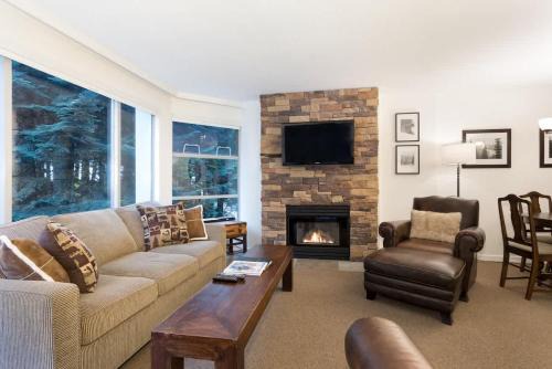 Upper Village House | Comfortable Woodrun Lodge 414 with Hot Tub & Pool in Whistler