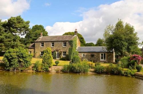 Fenay Bridge Hotel | Discover Woodsome Hall Golf Club Dormy House: Top Rated Stay