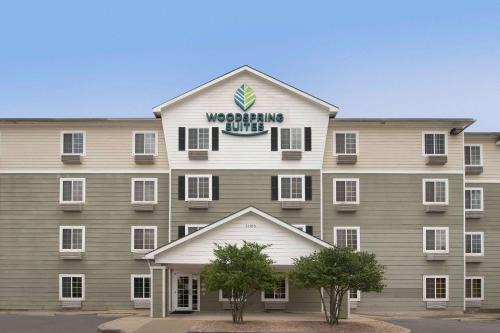 Windsor Hills Hotel | Budget-Friendly WoodSpring Suites Austin North I-35 Awaits