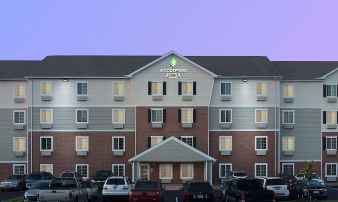 Southwind Hotel | Convenient WoodSpring Suites Memphis Southeast with Kitchen & More