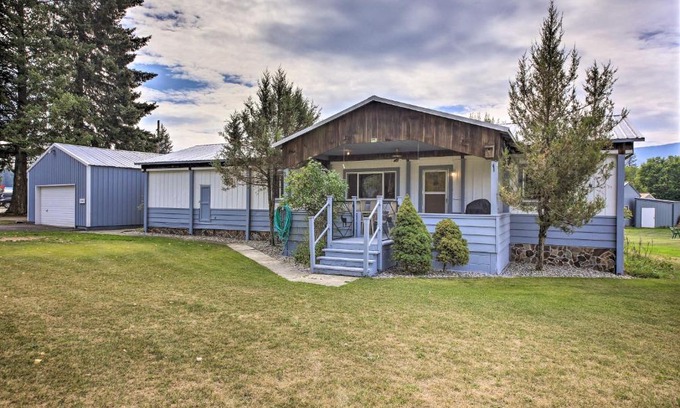 Trout Creek House | Cozy Riverfront Retreat in Trout Creek, Montana - Pet Friendly!