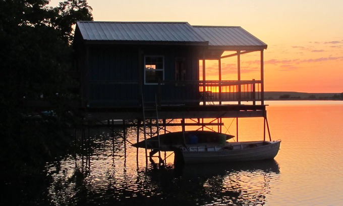 Alma House | Woodward Cabin #2 with boat house