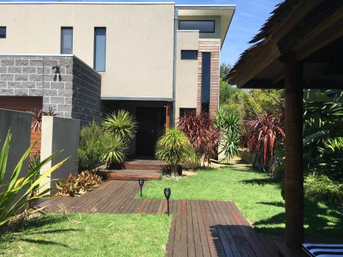 Cape Woolamai House | Woolamai Beach Haven: Your Ideal Oceanfront Retreat