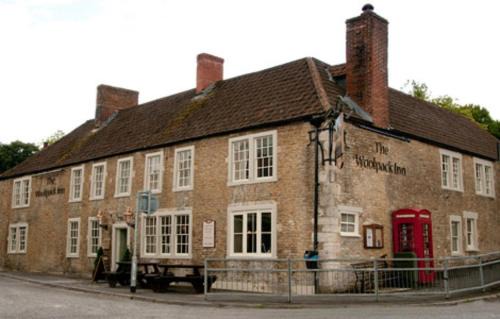 Beckington Hotel | Family-Friendly Woolpack Inn with Restaurant & Great Reviews