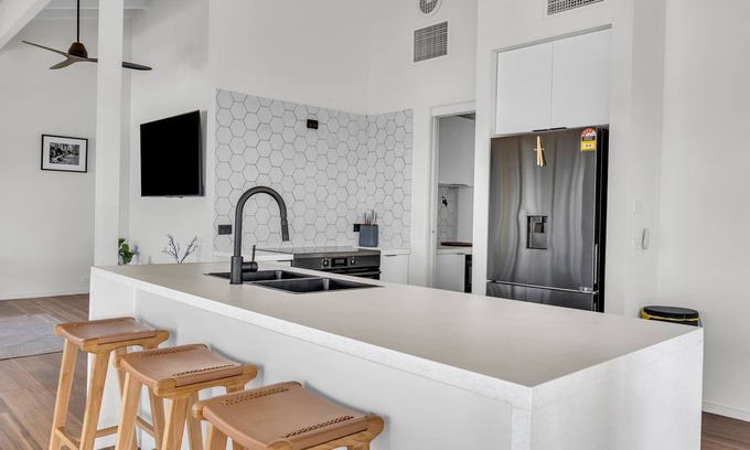 Merimbula Hotel | Woolpack Inn: Merimbula