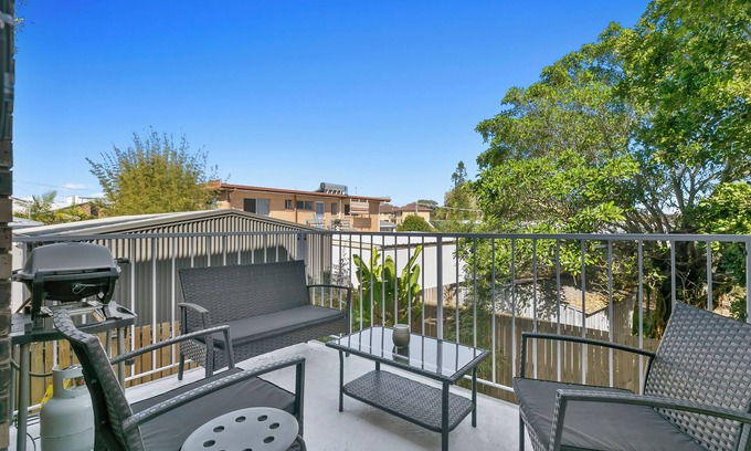 Woorim Apartment | Discover Woorim Surf Sound: Family-Friendly Beach Retreat