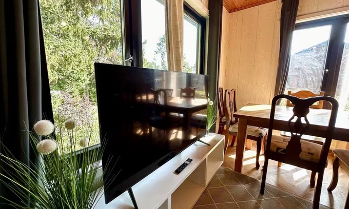 Torslanda Apartment | Workers - 7BR - 2bath - Volvo - Parking lot - All-inclusive