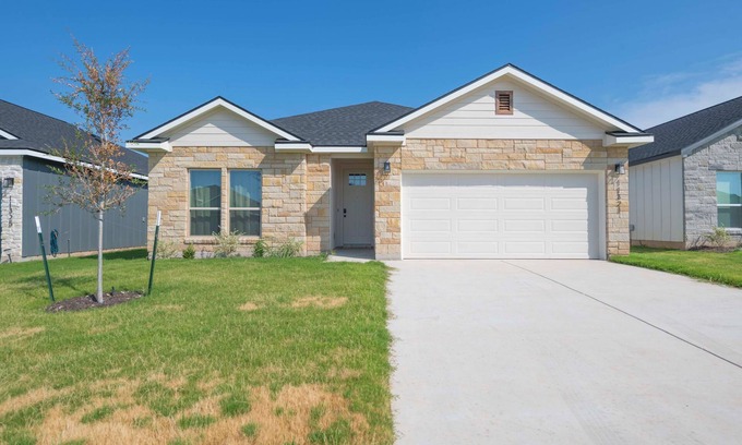 Lorena House | Workers Heaven in Lorena