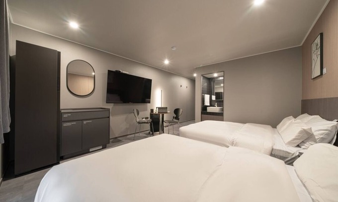 Suwon Hotel | Budget-Friendly Workers Hotel Ansan with Breakfast Included