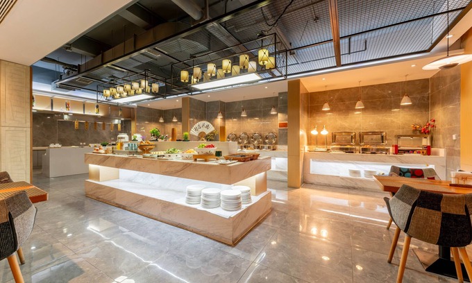 Lixia District Hotel | World Hotel Olympic Sports Center Branch