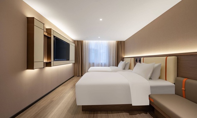 Lixia District Hotel | WorldHotel Quancheng Sqr Kuanholi Branch