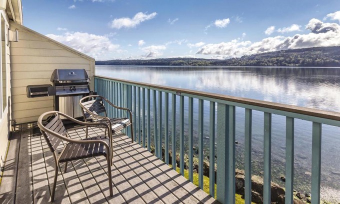 Adelma Beach Resort | Discover WorldMark at Discovery Bay: Top-Rated Family Retreat