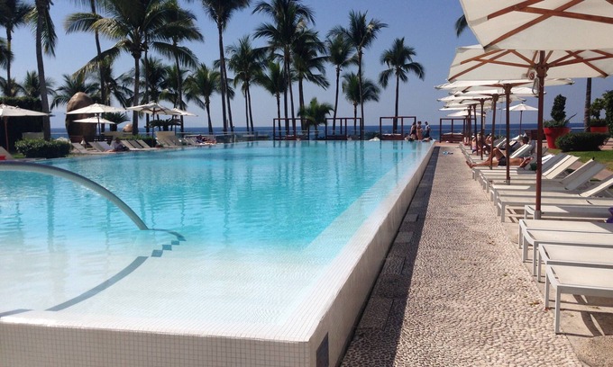 North Hotel Zone Condo | Unforgettable Icon Vallarta Beachfront Condo Experience