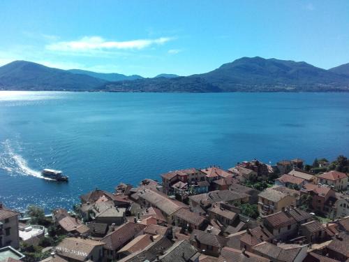 Cannero Riviera Apartment | Discover Appartamento Wow: Rated 9/10 by Guests
