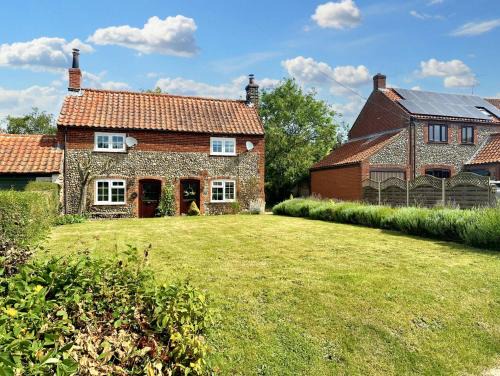 Hindringham House | Wren Cottage North Norfolk