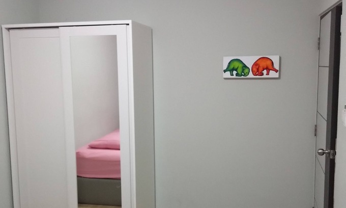 Chang Khlan House | Welcoming 3-Bedroom Home with English-Speaking Host