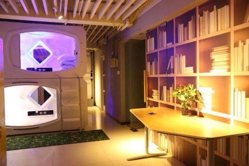 Wuchang House | Budget-Friendly Wuhan Worry-free Capsule Hotel for Families