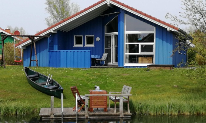 Norderteil House | Beautiful House by the Water with Pool and Spa Amenities
