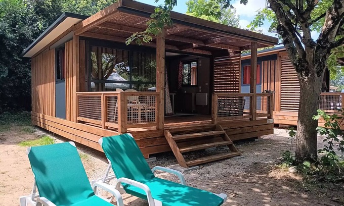 Vouneuil-sur-Vienne Ski Chalet | Wunderschönes Chalet mit 2 Schlafzimmern 5 Personen