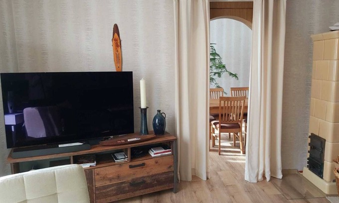 Rudolstadt Apartment | Beautiful Historic Apartment with Large Sun Terrace