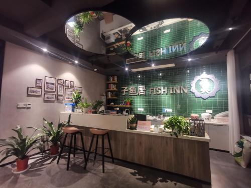 Bin Hu District House | Family-Friendly Wuxi Fish Inn Lingshan for Budget Travelers