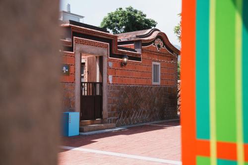 Jinsha House | Pet-Friendly Retreat at Wuzou Guesthouse for Families