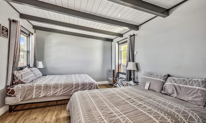 Walker Hotel | Explore WWM 5: Swim, Fish & Hike in the Eastern Sierras