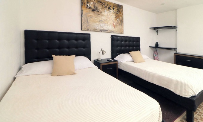 Apodaca House | www.suitesapodaca.com , near Monterrey Airport and Industrial Parks