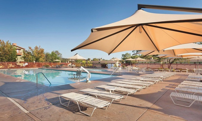 Angels Camp Condo | Gold Rush Retreat: 1BR with Pool & Spa at Wyndham Angels Camp