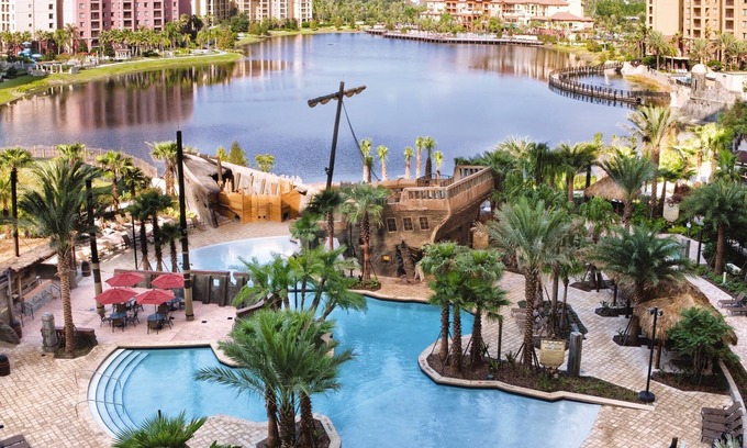 Lake Buena Vista Condo | Wyndham Bonnet Creek Resort: Ideal for Families & Relaxation