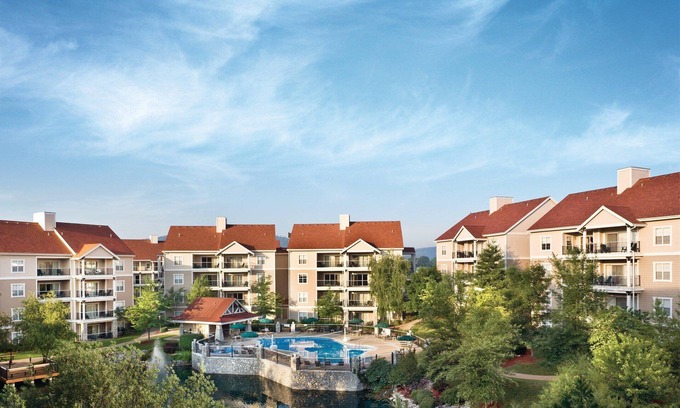 Table Rock Resort | Wyndham Branson Meadows: Cozy 2-Bedroom Retreat for Families