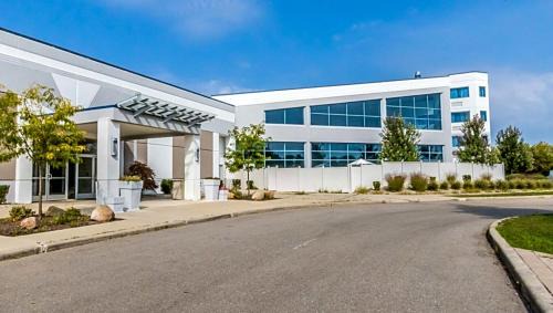 Flint Hotel | Gateway Hotel & Convention Center: Your Ideal Getaway