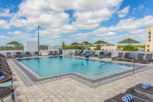 Dania Beach Hotel | Enjoy a Relaxing Stay at Wyndham Garden Ft Lauderdale