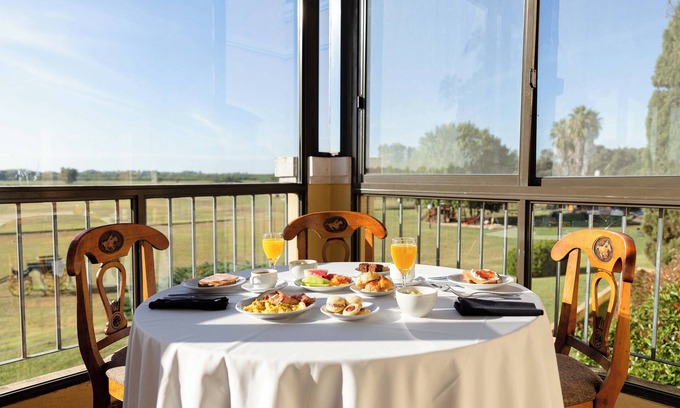 Lujan Hotel | Relaxing Wyndham Garden Luján with Spa and Pool Access