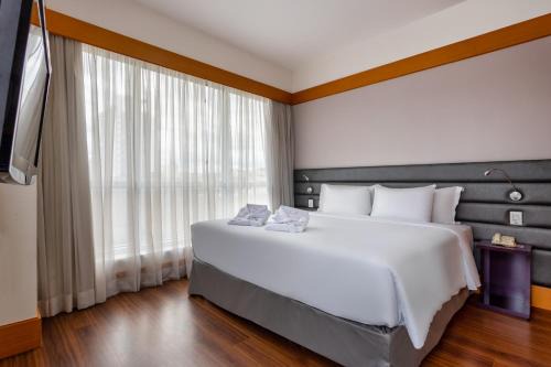 Vila Guilherme Hotel | Discover Wyndham Garden São Paulo Convention Nortel Stay
