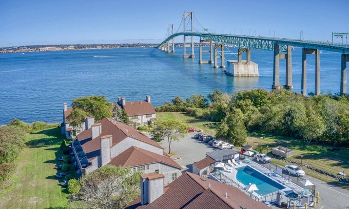 Jamestown Condo | Oceanfront 2BR Suite at Wyndham Newport Overlook