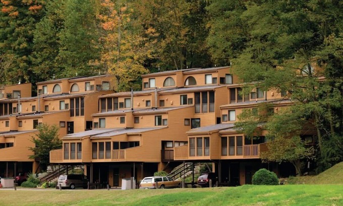 Shawnee On Delaware Condo | Wyndham Shawnee Village: Cozy 1BR Suite with Full Balcony