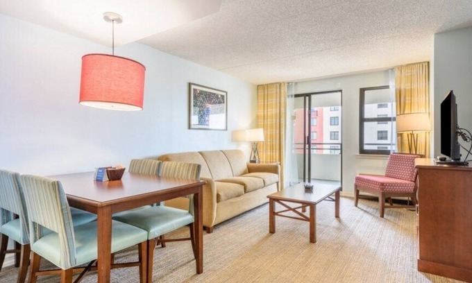 Atlantic City Condo | Wyndham Skyline Tower: Family-Friendly Stay with Spa & Pool