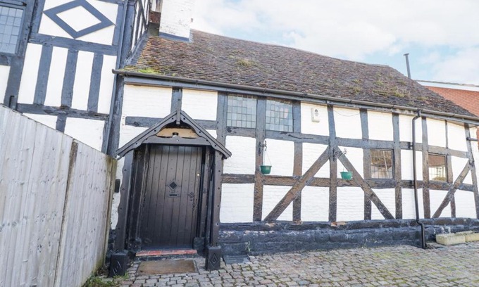 Bewdley House | Wyre Court Cottage